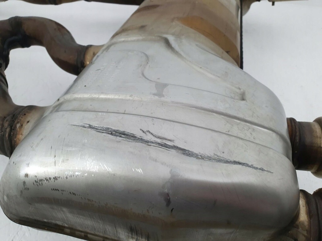 Bmw m2 f87 competition гаситель конечный 8096171 Цена