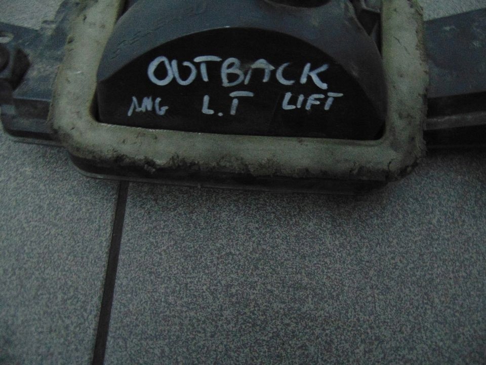 фото №3, Subaru outback lift лампа ліва задня w кришка