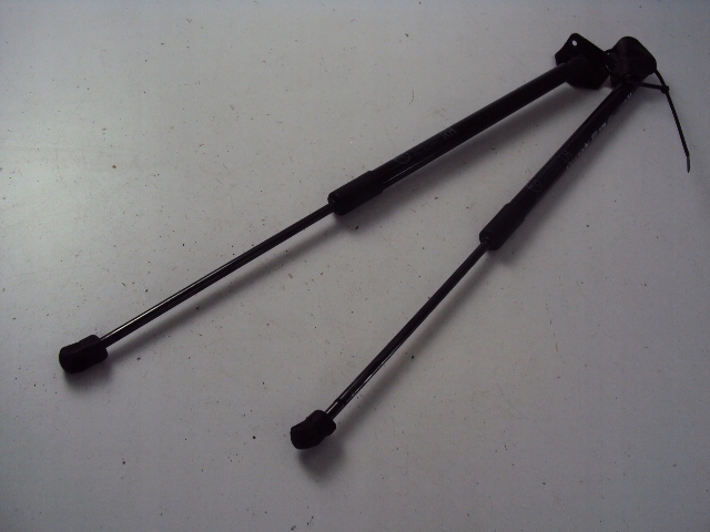 фото №1, Амортизаторы крышки задняя hyundai tucson iii fl