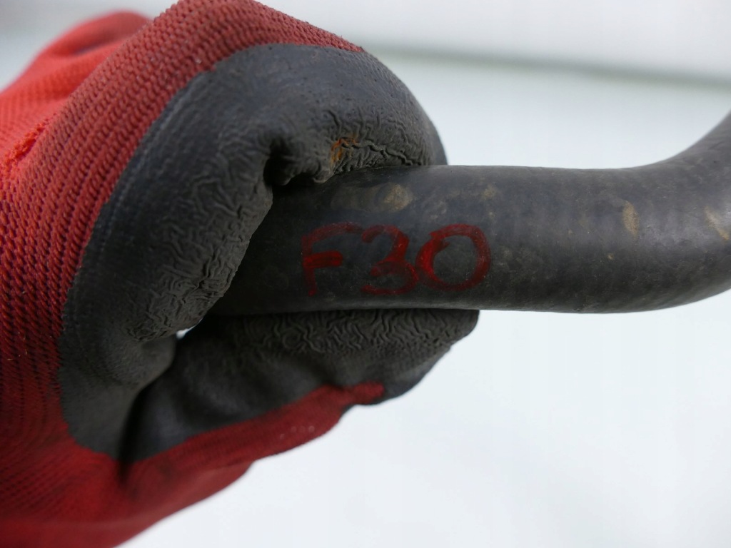 фото №3, Bmw 3 f31 f30 3.0 d шланг wody труба wąż