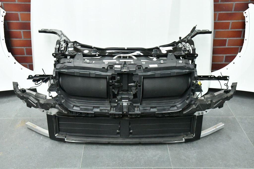 Капот бампер ремень фонари led усилитель bmw x1 u11 a300 Оригинал