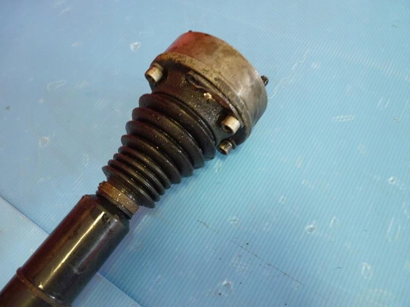 Skoda octavia 2 1.9 tdi привідний вал правий 04- Оригінал