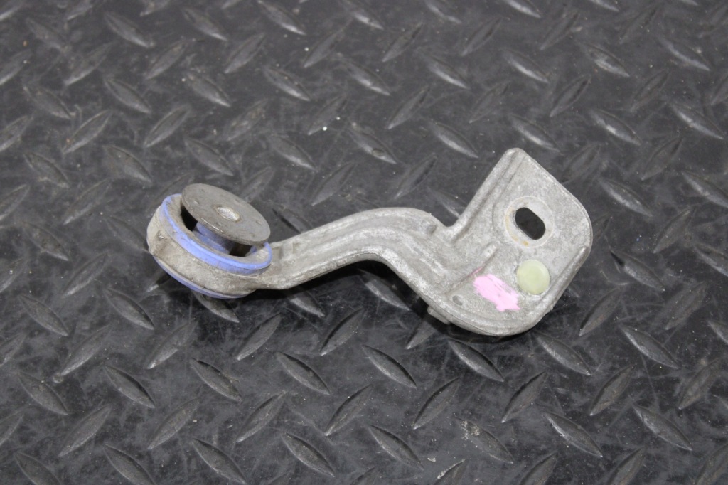 фото №1, Кронштейн кронштейн інтеркулер citroen c5 aircross 9603779180