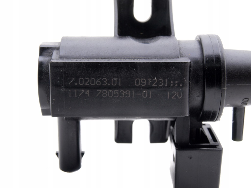 Клапан вакуумa 118d 120d 318d 320d 520d 2.0d n47 70206301 с Разборки