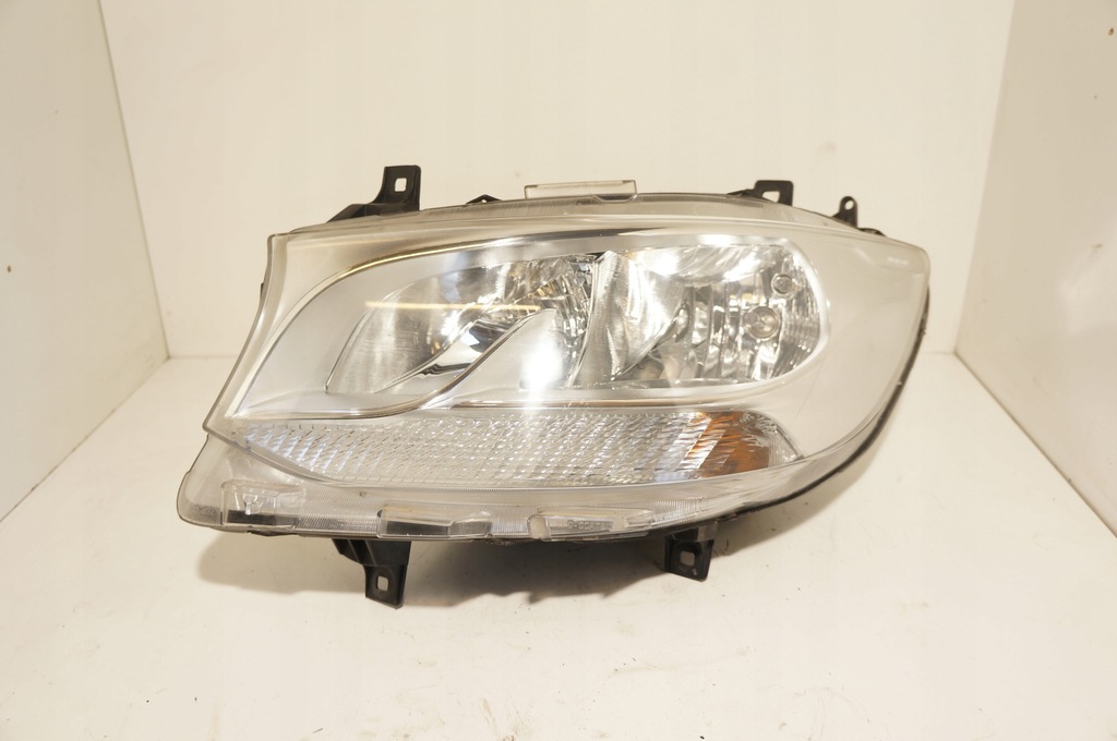 фото №13, Лампы mercedes sprinter 907 910 2018- a91090601 a91090600