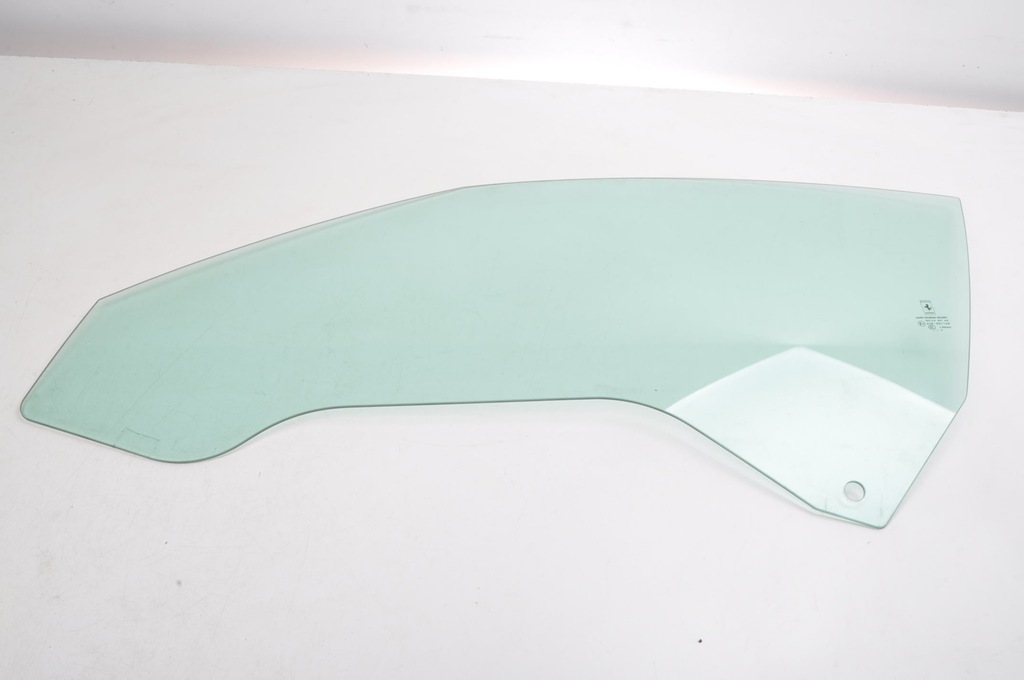 фото №1, Ferrari california 4.3 стекло левая передняя