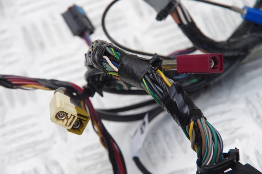 фото №7, Электропроводка панели консоли жгут dodge durango iii