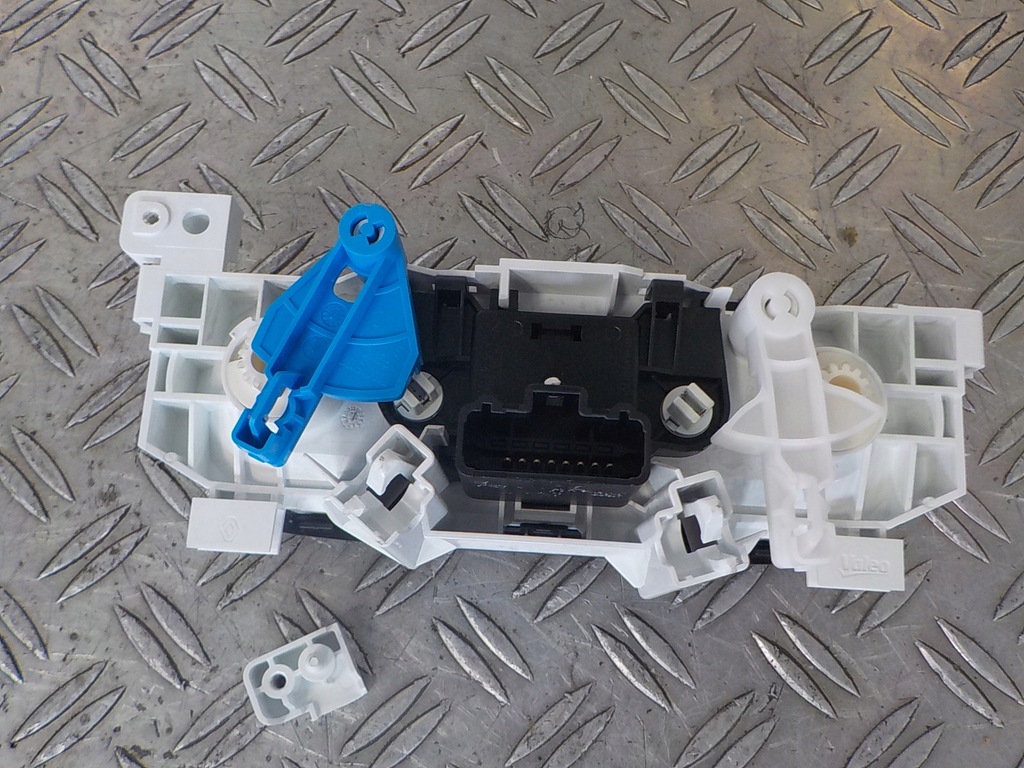 фото №6, Trafic iii vivaro 14-19 панель обігріву кондиціонер