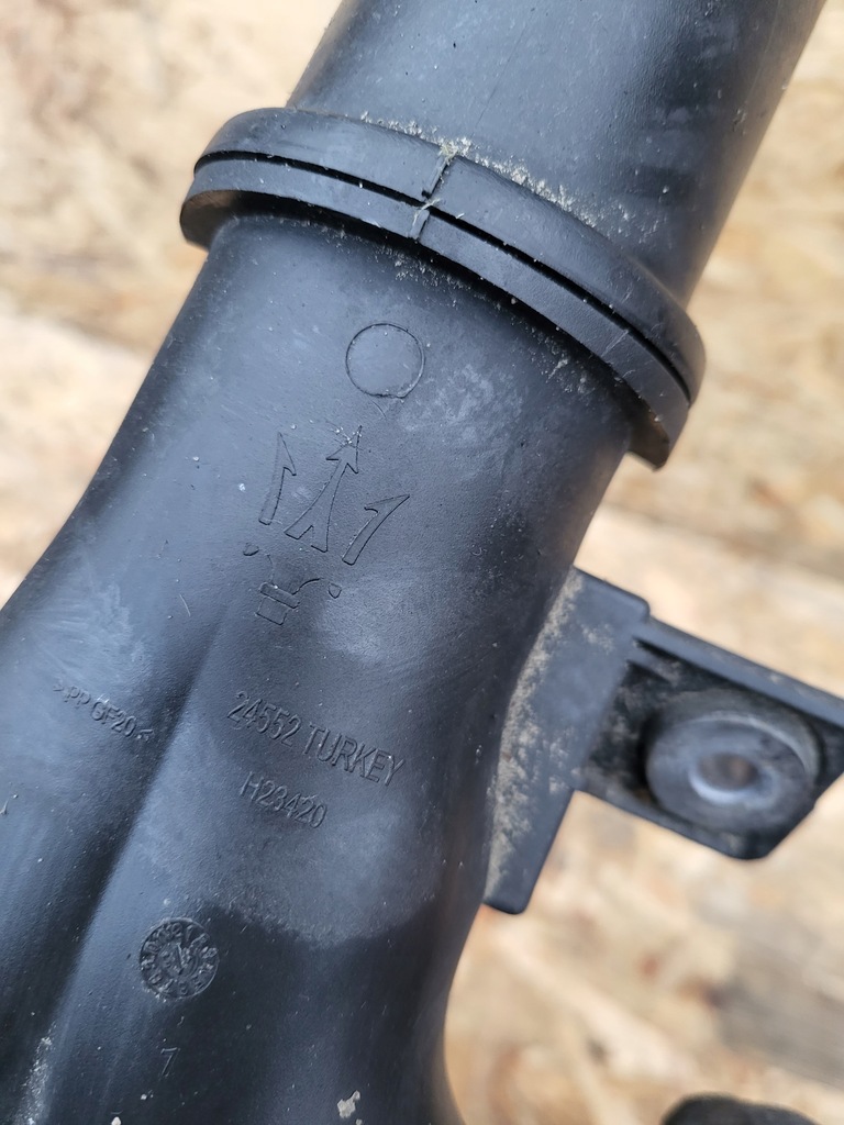 фото №5, Maserati levante 3.0d труба шланг воздухозаборник интеркулер 24552