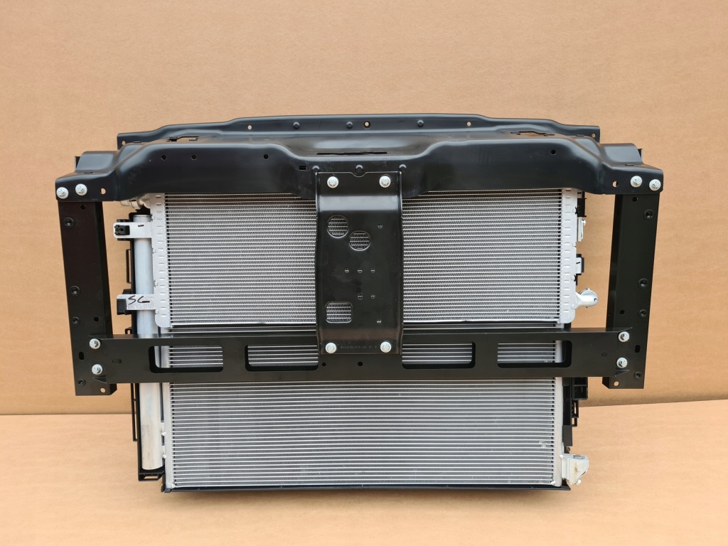 Купити Ремінь передній радіатор mercedes g63 amg w463 рестайлінг