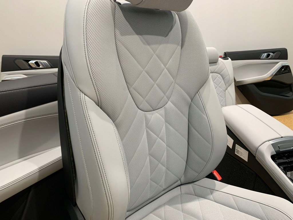 фото №5, Bmw x6 g06 lci сиденья заднее сиденье салон обшивки jak nowe!