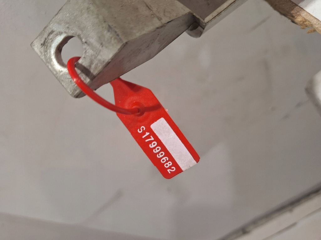 фото №10, Решітка радіатора решітка радіатора 8200233765 renault master ii 04-