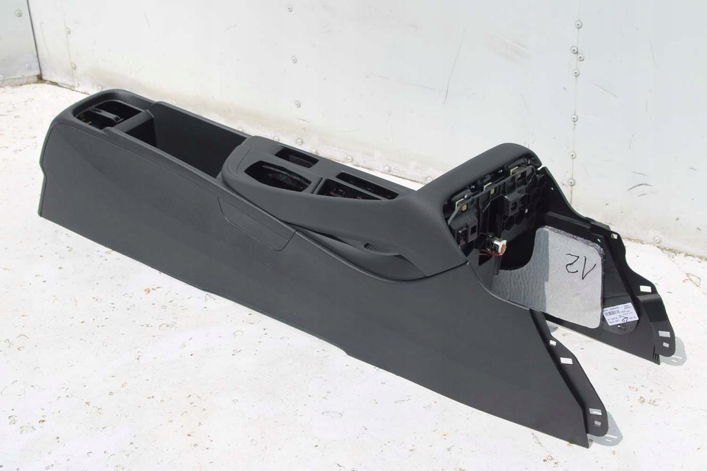 фото №12, Bmw x1 f48 тунель 9335198 середній колір чорний 52209335198 51169335198 9335