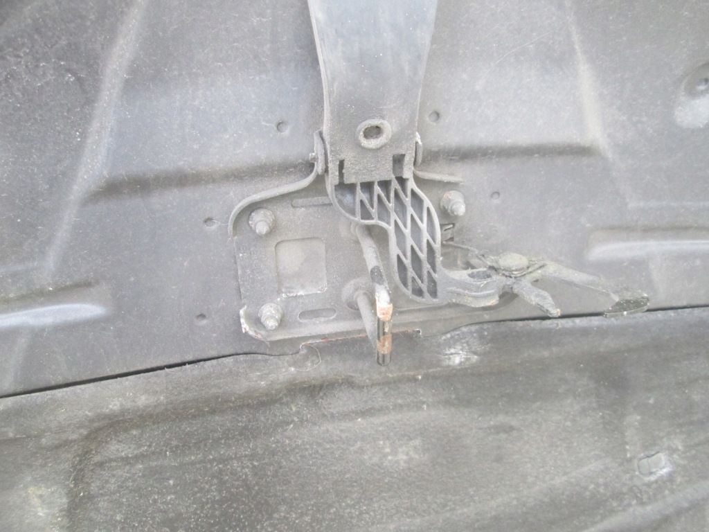 Капот крышка двигателя комплект  audi a4 b8 2008-12 lz7l серая Оригинал