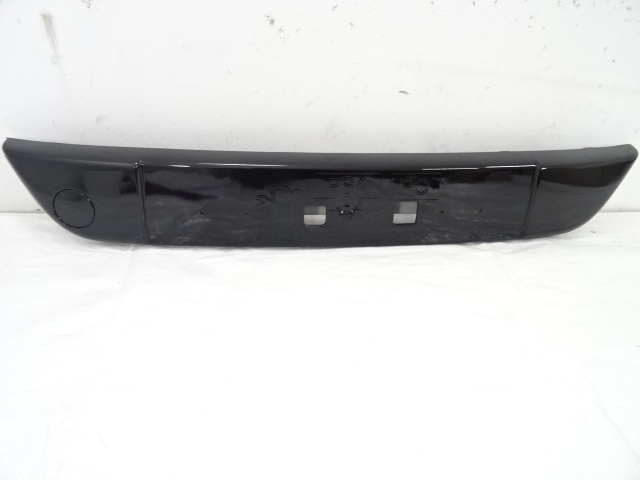 фото №1, Peugeot 5008 lift молдинг pod номерной знак бампер перед блеск