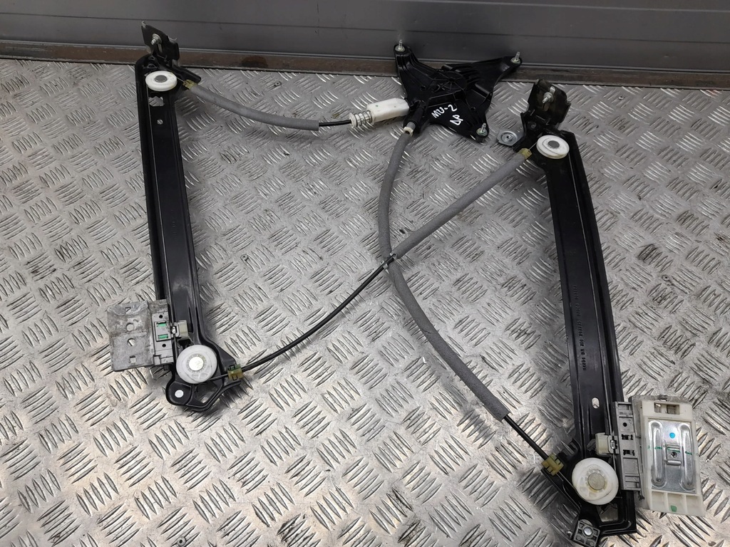 фото №7, Ford mustang vi r9crbc22252 правая подъемники окон