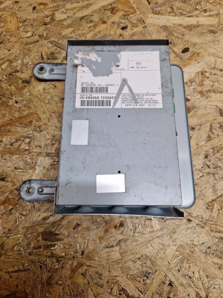 фото №1, Volvo v40 2017 усилитель аудио