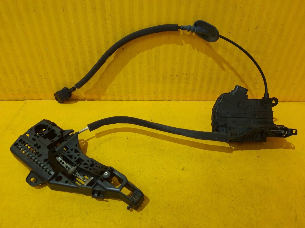 фото №1, Renault zoe ii замок дверь правый перед 805020094r