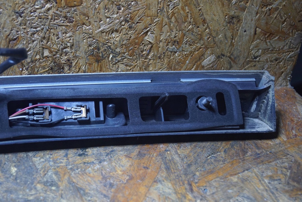 фото №14, Saab 9-3 ver2 накладка кришки задня 12850616 b281