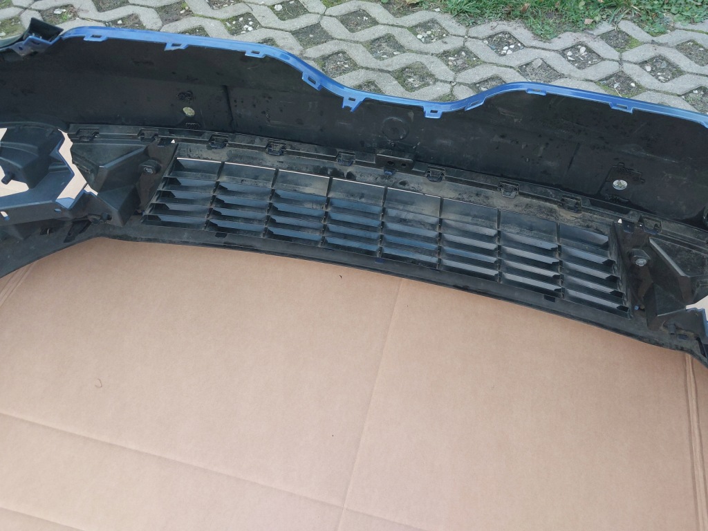 Купить Бампер перед renault megane 3 gt рестайлинг  pdc оригинал