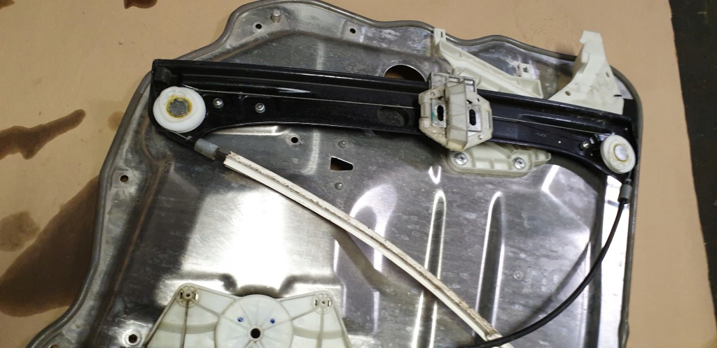 фото №10, Механізм підйомник скло лист r mercedes s w221