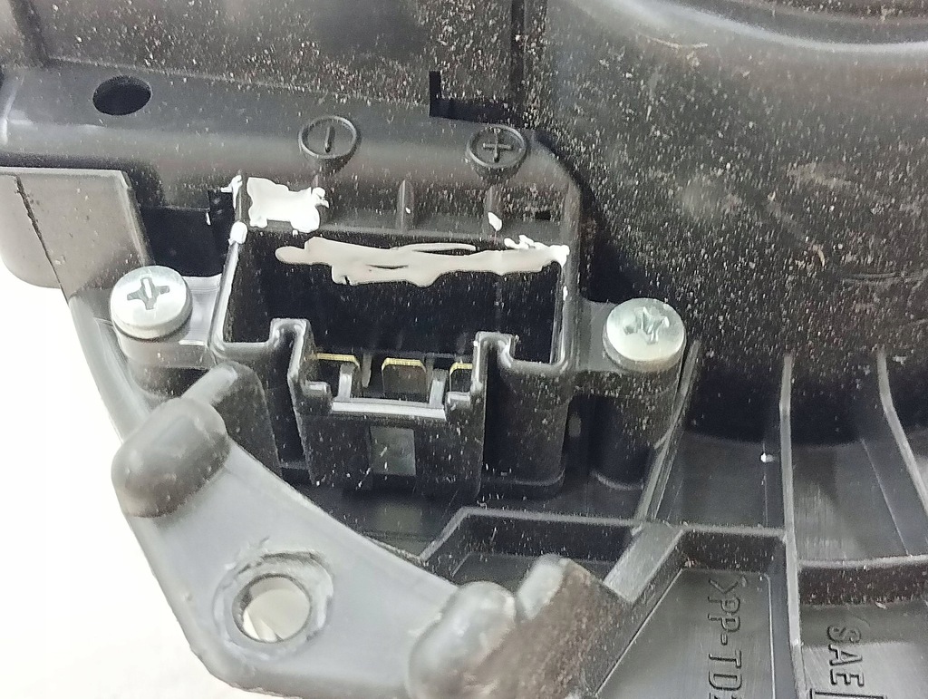 фото №8, Toyota avensis t270 2015 вентилятор обдув / воздуходувка