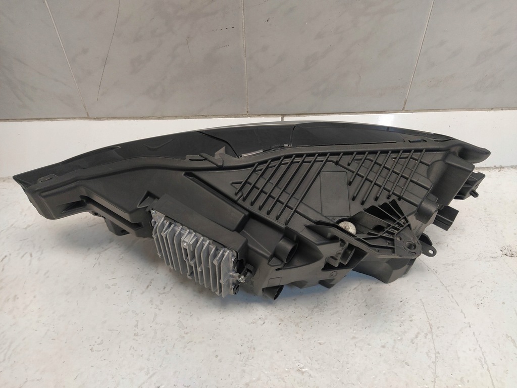 фото №10, Volvo xc60 ii фара лампа перед права led mid комплектна перетворювач