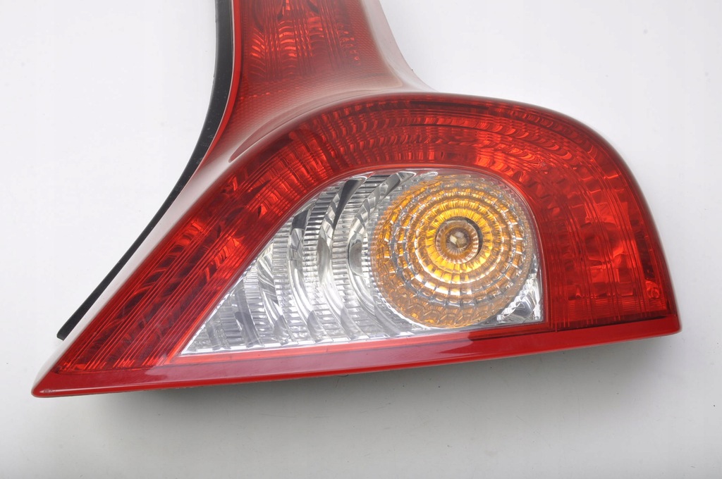 фото №7, Volvo c30 лампа права задня правий задня