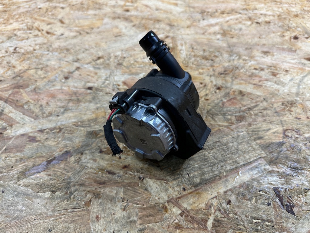 фото №8, Дополнительная насос wody opel e-corsa f e-mokka ii peugeot e-208 ii 9827567880