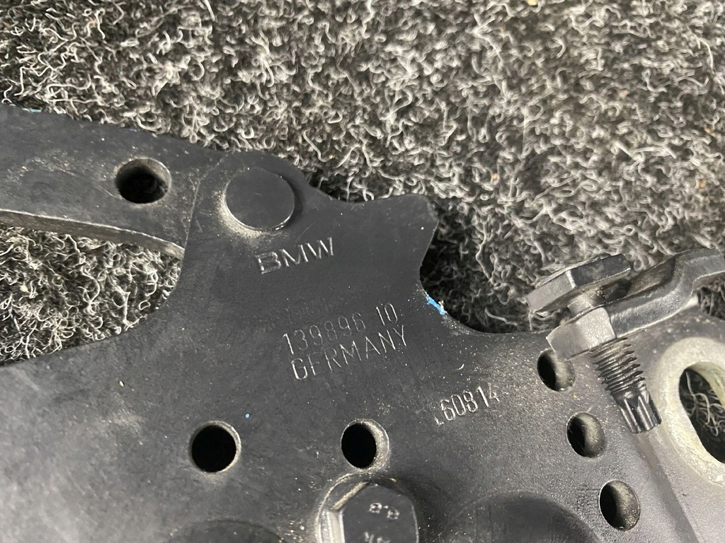 фото №5, Bmw seria 4 f32 петля капот крышки двигателя правый левый 7336700 7336699