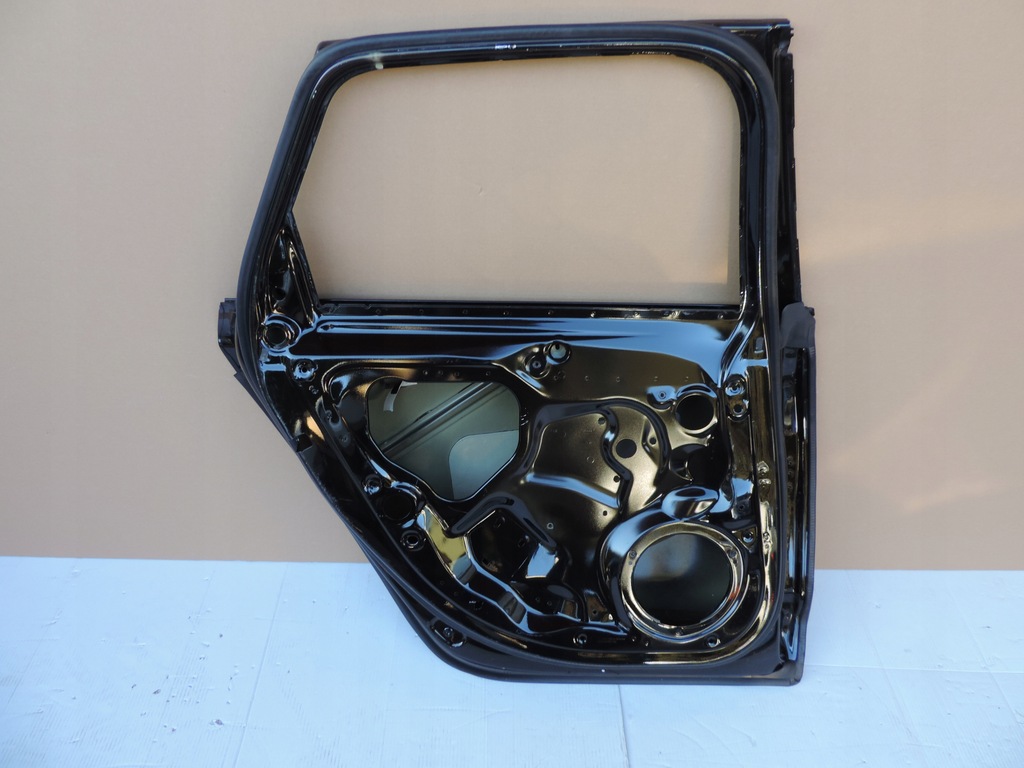 фото №11, Audi a6 rs6 c7 4g9 ліва задні двері