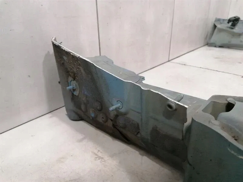 Porsche uchwyt-wspornik 992813625a Недорого