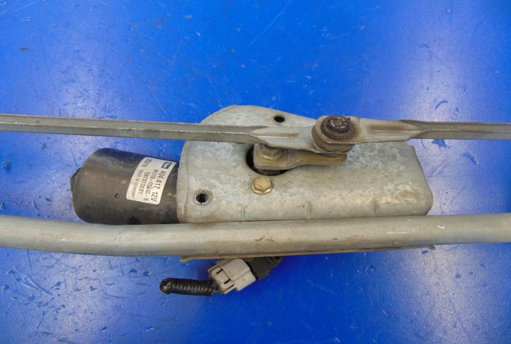 Toyota avensis t22 2003r 2.0vvti механізм двірник перед в Україні