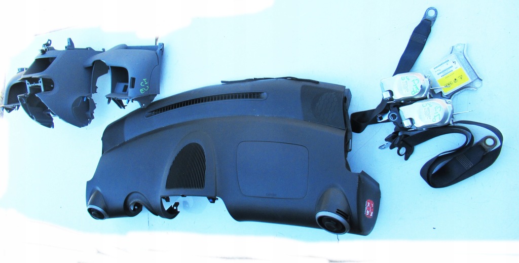 фото №1, Citroen c1 приборная панель консоль приборная панель ремни датчик