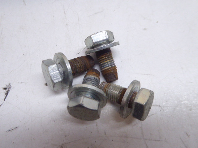 фото №3, Qashqai i j10 acenta isofix болти комплект