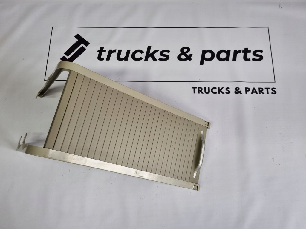 фото №1, Шторка жалюзи направляющие бардачка полка верхней volvo fh 4 globetrotter