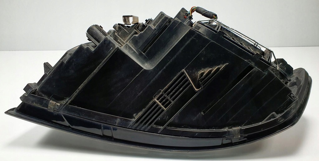 фото №6, Лампа правый перед передняя volvo v50 lift 30763034 europa