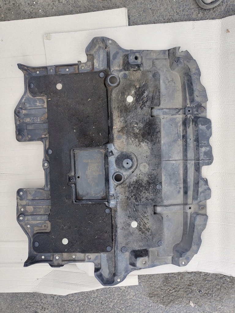 фото №2, Плита захист pod двигун lexus is220 05-11 rok