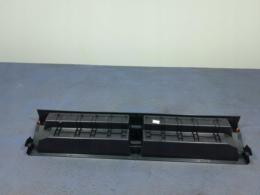 фото №5, Suzuki swace corolla e21 kombi бардачок багажника задняя 64070-02030