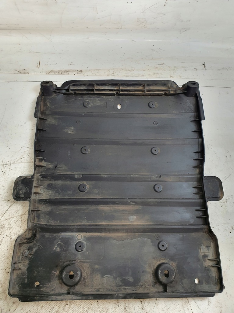 фото №10, Захист підвіска 5q0825230h volkswagen passat b8 kombi 15r.