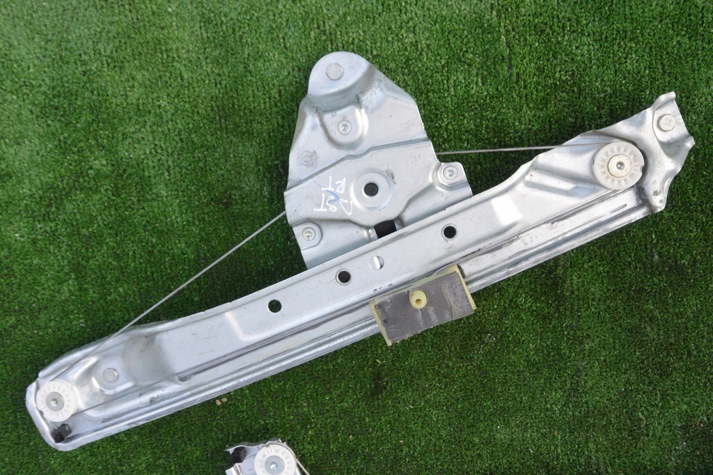 фото №13, Подъемник стекло дверь перед задняя правый левый dacia renault duster ii