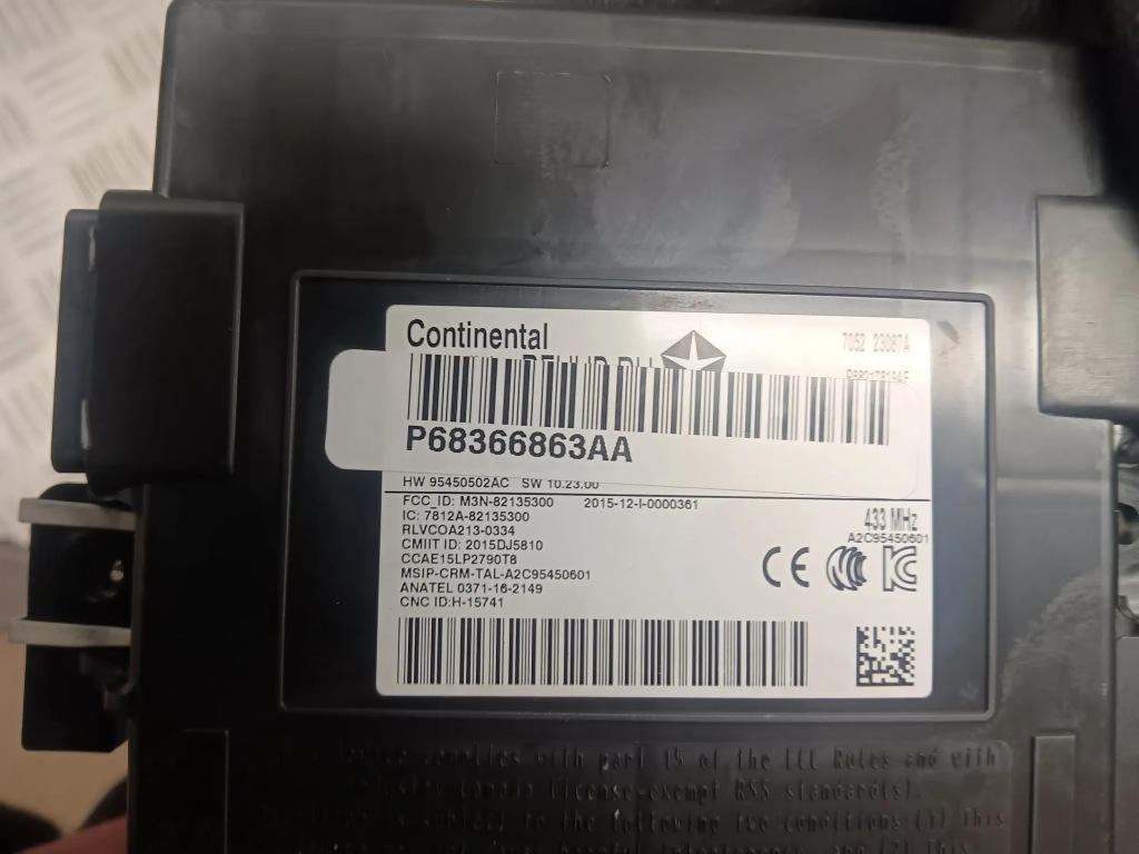 фото №1, Chrysler pacifica 68366863aa інше