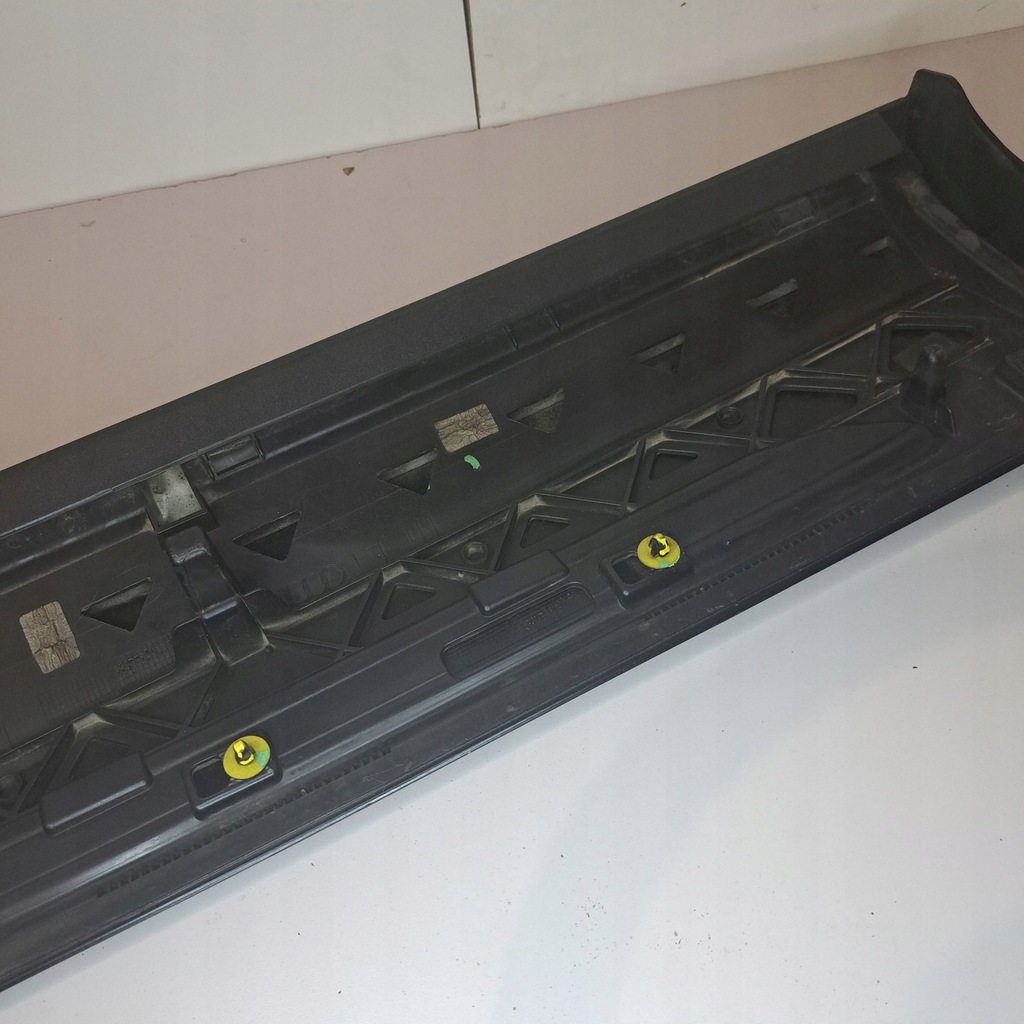 фото №10, Audi q8 4m8 18- молдинг накладка na двері права задня задня 4m8853969b