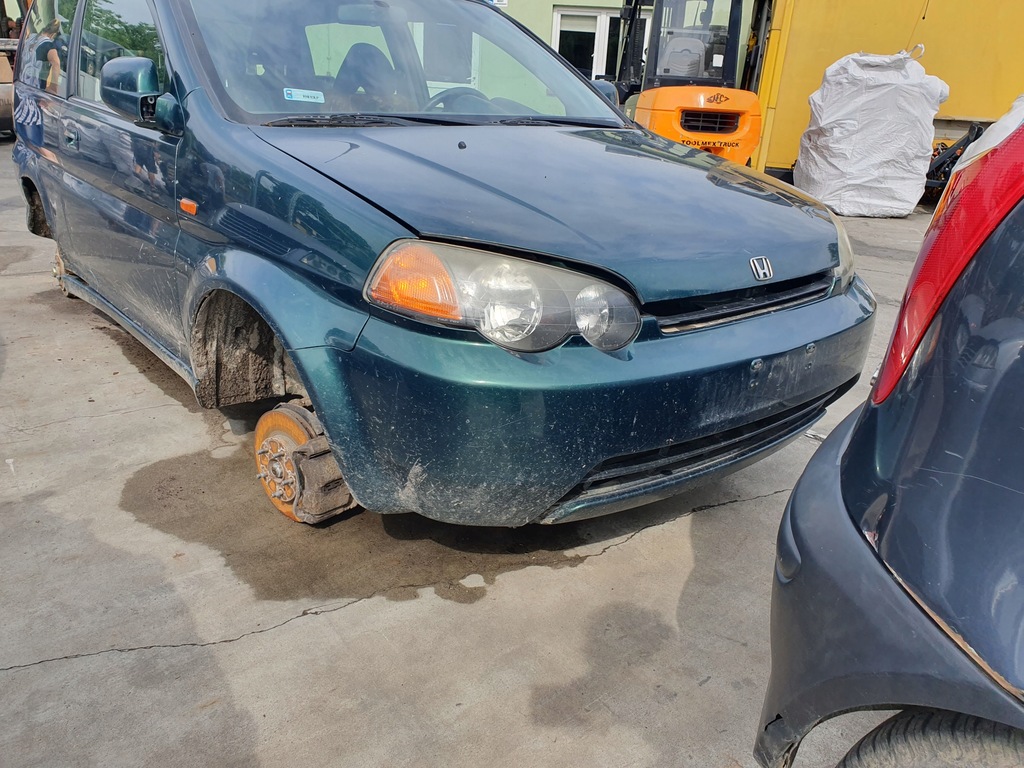 фото №1, Honda hrv h-rv i 98-01r бампер перед