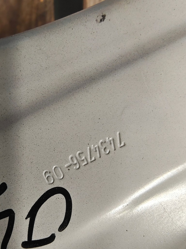 фото №8, Bmw f40 чверть чашка лонжерон права b39