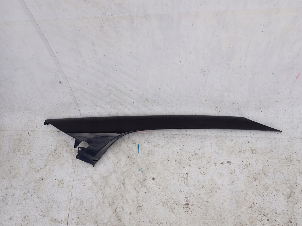 фото №1, Toyota 76004-62010 молдинг na стекло левая перед