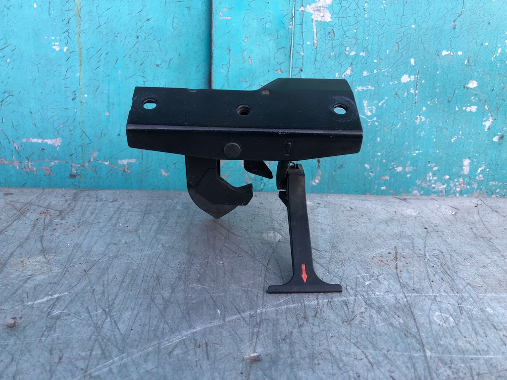 фото №1, Mercedes w220 замок засувка капот a2208800664