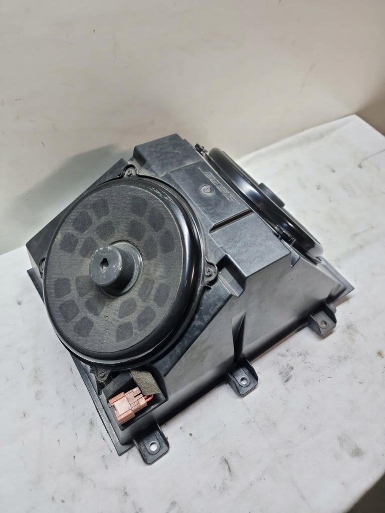 фото №2, Nissan gtr gt-r r35 динамик bose сабвуфер