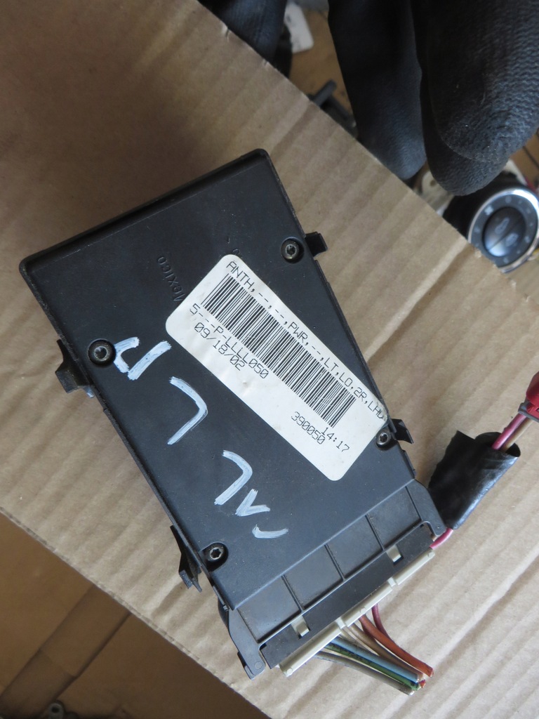 фото №1, Mercedes ml w163 модуль лівий перед 390050 x