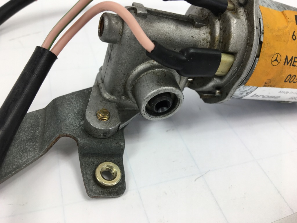 фото №6, Моторчик електричних сидінь регулювання підголівник mercedes w124 0038202142